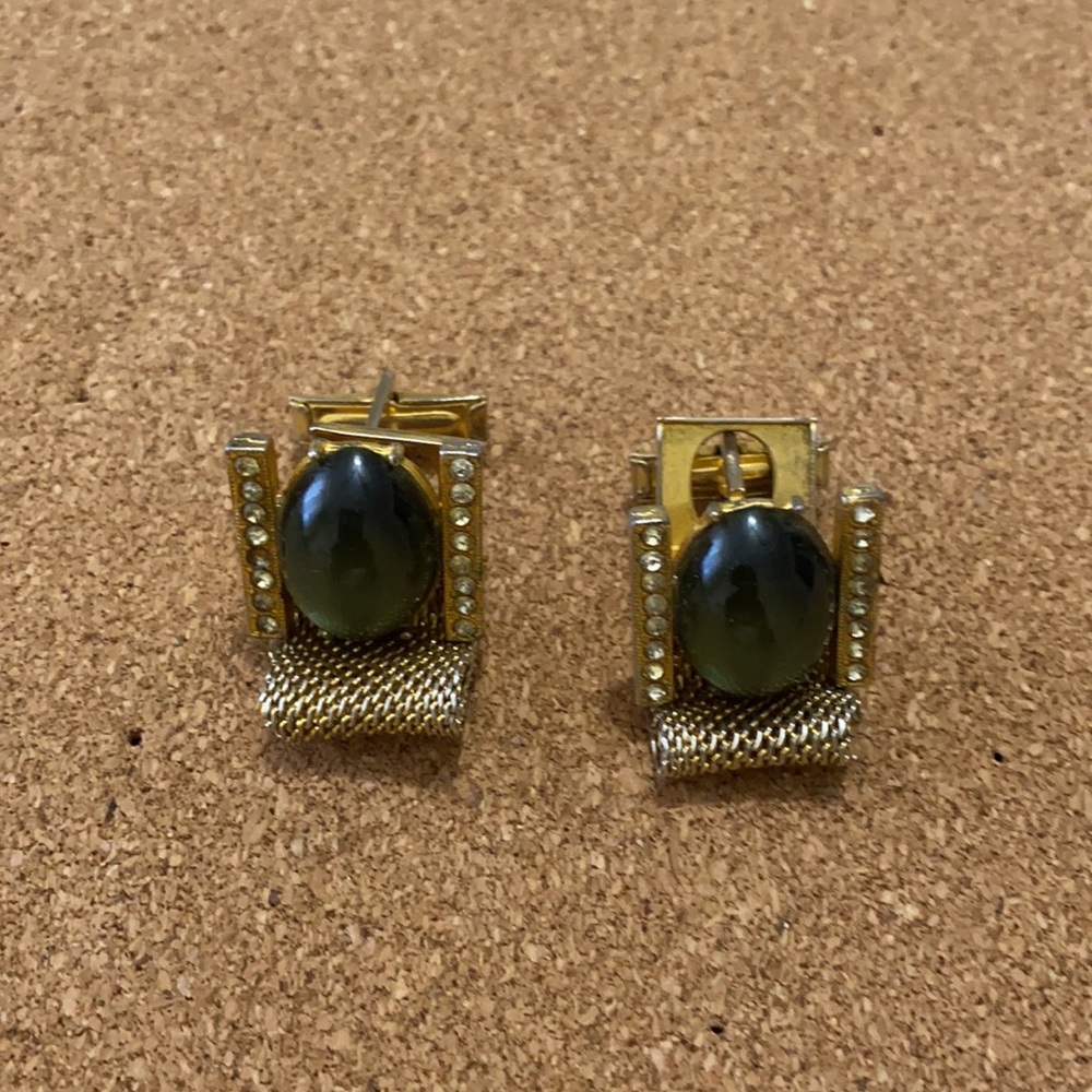 Women oval shape Cufflings